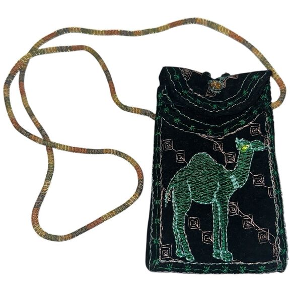 Vintage Velvet Camel Green Embroidered Crossbody Boho Cigarette Case Festival - Picture 2 of 9